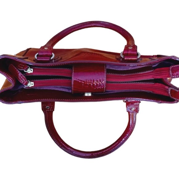 Liz Claiborne Red Reptile Shoulder Bag Button Closure - Picture 6 of 9